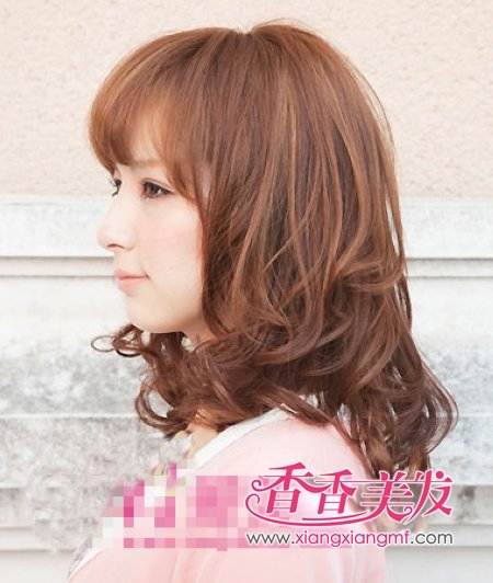 2012年最流行发型颜色 小脸发型(4)