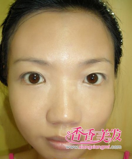 2012最新发型圆脸女孩应剪什么刘海 旗袍发型