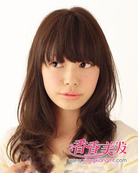 2012头发最流行的颜色 秋天瘦脸发型(10)