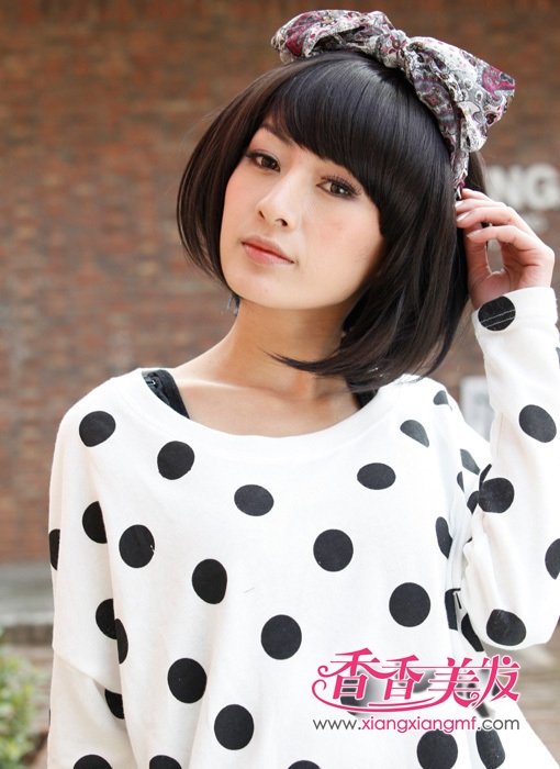 bobo齐刘海短直发 2012年流行中短发型(3)