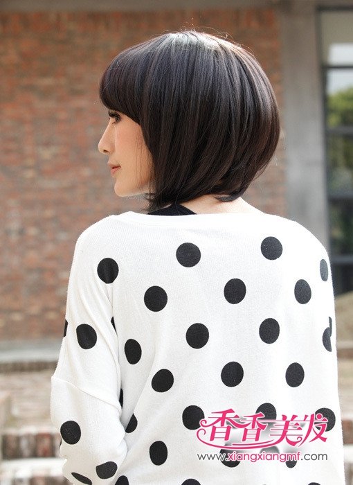 <em>BOBO</em>齐刘海短直发 2012年流行中<em>短发型</em>(4)