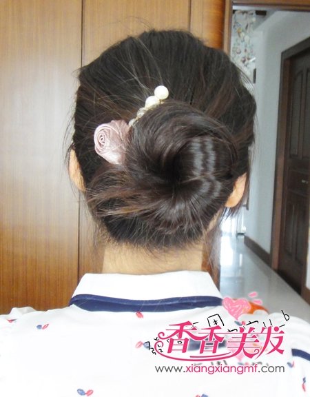 公主盘发 简单学盘头(6)_www.xiangxiangmf.co