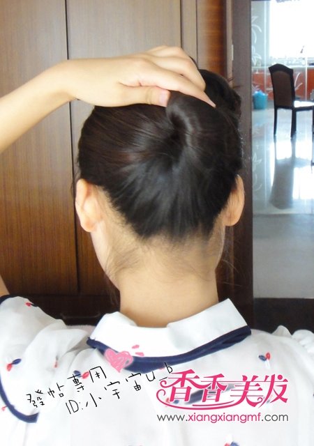公主盘发 简单学盘头(11)_www.xiangxiangmf.c