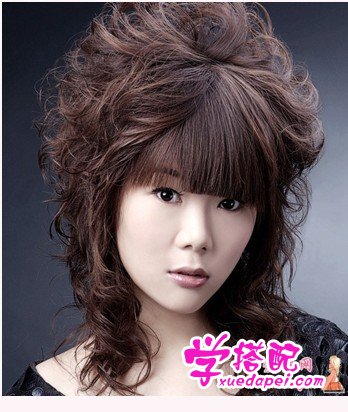 2012非主流烫发图片 非主流烫发发型魅力色彩(2); 非主流最新发型