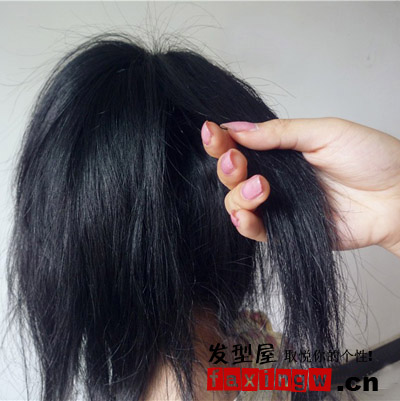 <em>怎样扎头发好看</em>图解+手把手教你扎<em>头发</em>的方法