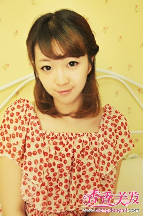 教你如何盘美丽的韩式<em>发型</em> 全面的韩式简单盘