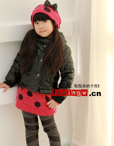 简单教女孩如何梳漂亮好看头发 教你梳小女孩