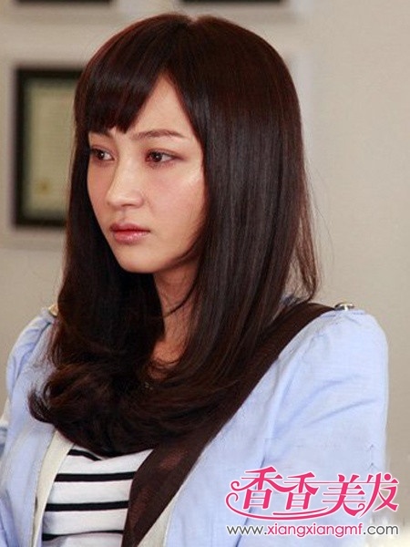 中分长直发梨花头图片 直发中分梨花头有什么
