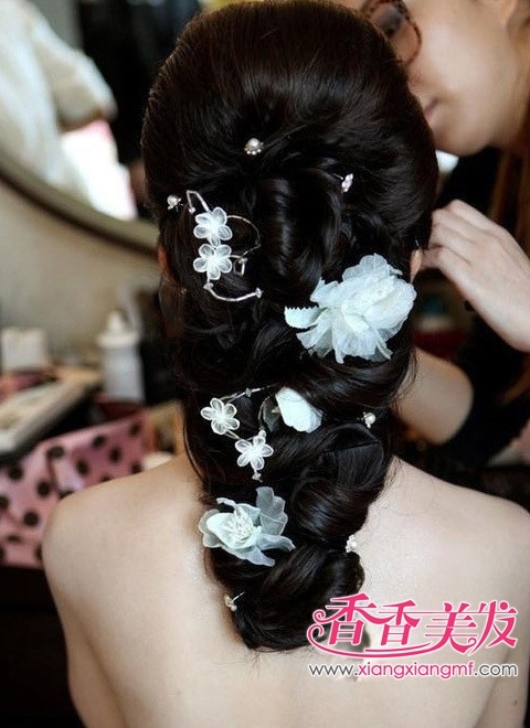 <em>头发</em>怎么编出好看的辫子 <em>编头发</em>的最<em>简单</em>方法