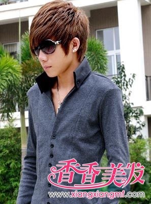 帅气的<em>男</em>纹理短发<em>发型图片</em>(3)