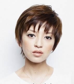 日式短发发型图片 显年轻蓬松短发发型怎么样