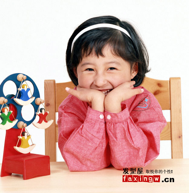 全面的<em>儿童发型设计图片</em>(3)