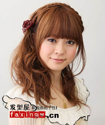 26岁<em>简单</em>扎<em>头发</em>发型_学扎<em>头发简单</em>发型_<em>简单</em>