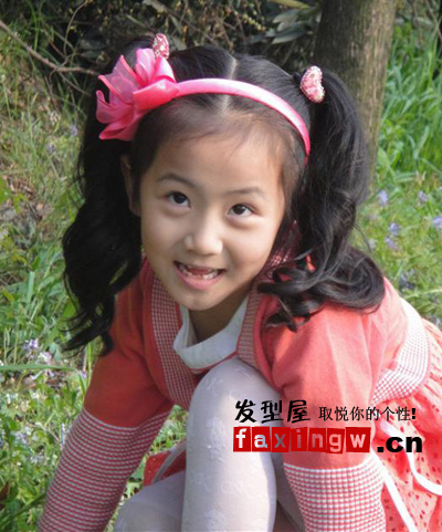 小朋友<em>如何扎头发</em>+小朋友<em>扎头发</em>的发型有哪些