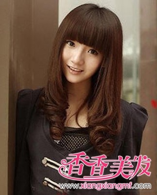 2012年什么样的发型适合脸长的