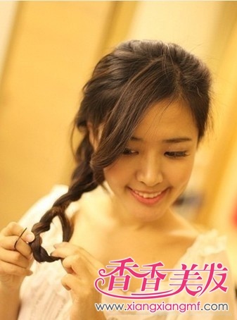 好看的麻花辫子的扎法 全面地麻花辫扎法图解