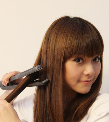 中长发梨花头烫发步骤详解(2)_www.xiangxian