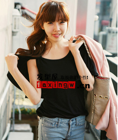 <em>头发全部</em>扎上去怎么才好看 流行美头发扎法解