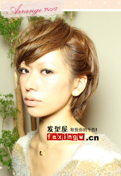 <em>短发能烫</em>梨花头吗 <em>短发</em>梨花烫发型大全(3)