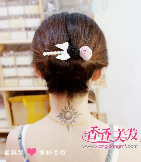 短发美眉盘发技巧指南 让短发轻松变盘发(2)