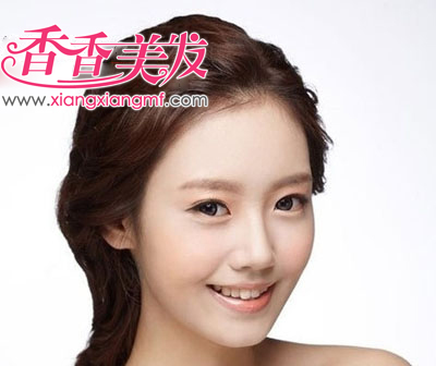 简单的新娘头的梳法时尚靓丽