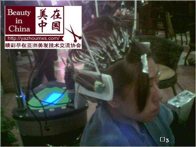 首选+发型的热烫排杠是我们的烫发图片欣赏的穿时尚女工作服图片