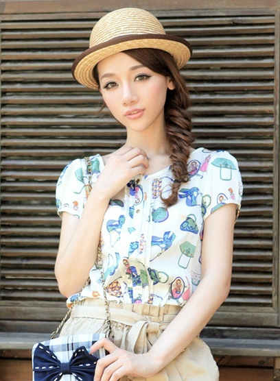 青春甜美女生侧扎辫子发型