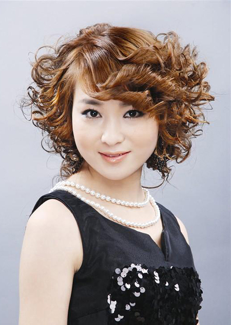 <em>短发</em>-怎么扎好看<em>短发</em>-女生<em>短发发型</em>-<em>韩国</em>女生短