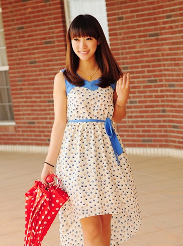 大学生小脸内扣梨花头发型图片欣赏(2)