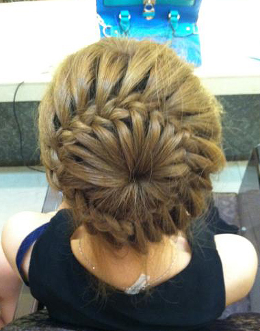 马尾辫的扎法-蜈蚣辫的编法-鱼尾麻花辫-蝎子辫