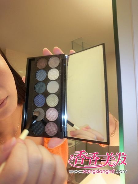 ����β+��ױ����ϵ��������