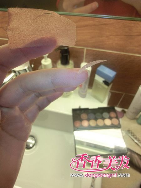 ����β+��ױ����ϵ��������