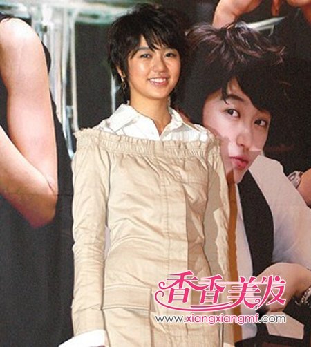 ���շ��͡�2012�������еķ�����ɫ