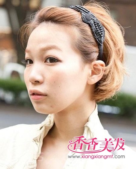 2012���з��ͺ���ɫ��ñ�ӷ���