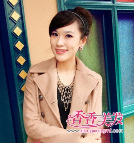 ����OL���͡�2012�������еķ��ͺ���ɫ