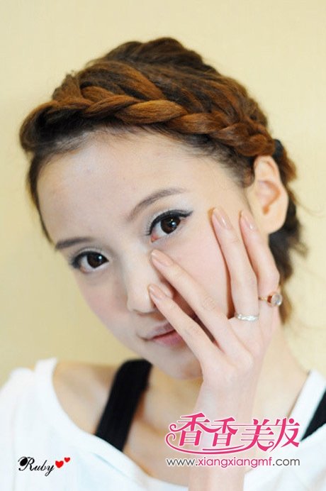 ���ͽ�ѧ��2012�������еķ��͵���ɫ