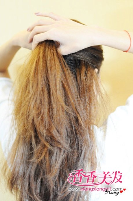 ���ͽ�ѧ��2012�������еķ��͵���ɫ