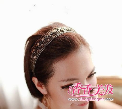 �ٱ䷢����90��Ů������ͼƬ