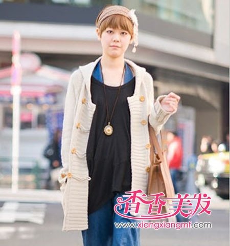 �ٱ䷢����90��Ů������ͼƬ