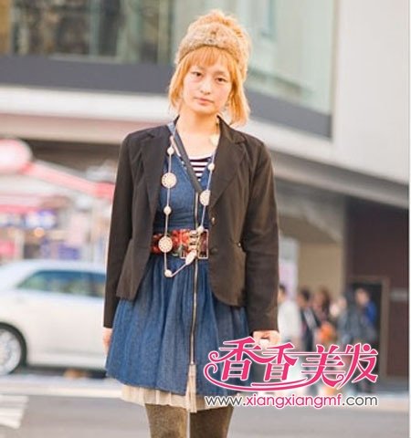 �ٱ䷢����90��Ů������ͼƬ