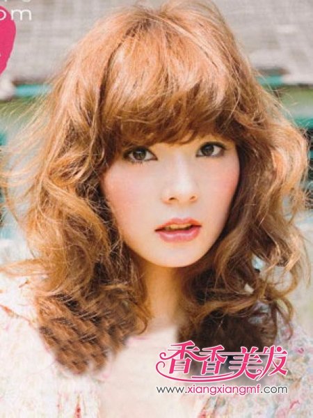 ���з��͡�2012�������еķ���ɫ