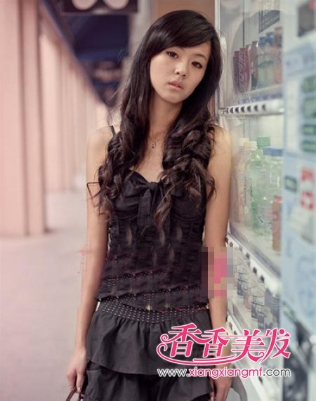 ���е���ͷ��2012Ů�����м�������ʲô��ɫ