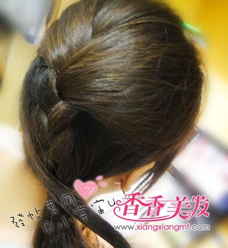 ��ѧ����β��Ů��2012������ʲôͷ��