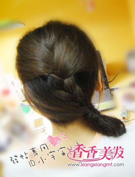 ��ѧ����β��Ů��2012������ʲôͷ��