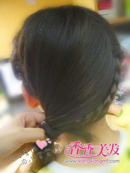 ��ѧ����β��Ů��2012������ʲôͷ��