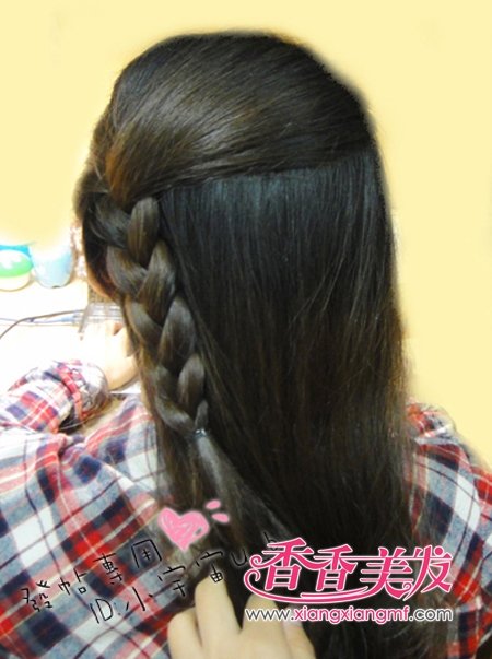 ��ѧ����β��Ů��2012������ʲôͷ��