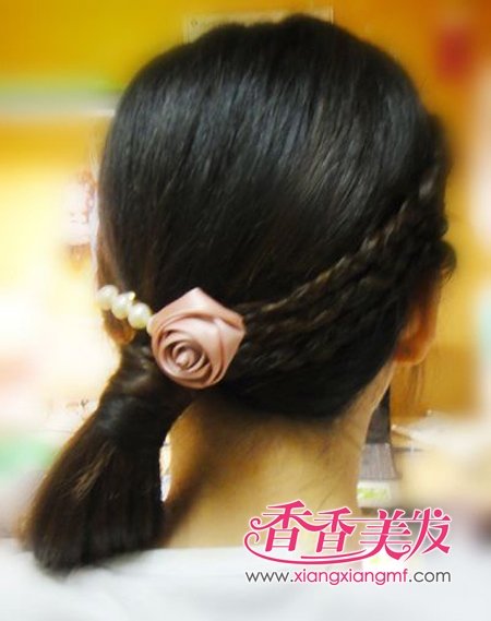 ��ѧ����β��Ů��2012������ʲôͷ��