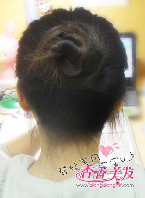 2012Ů���·��͡���Ů����