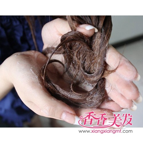 �ݷ���˳�����������ͼƬŮ