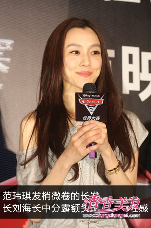 ¶��ͷŮ�Ƿ��͡�2012С�����ķ���